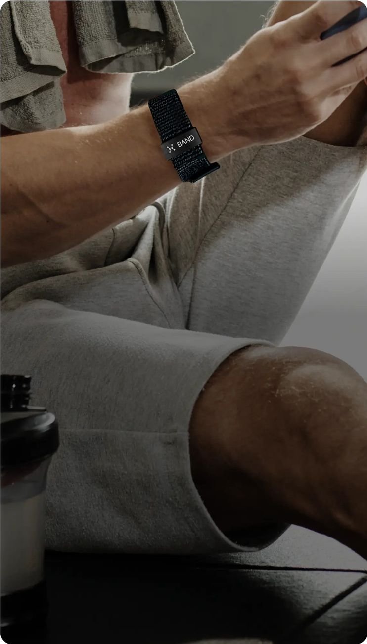 Human Band app displaying metabolic momentum score and daily health metrics